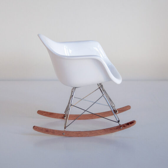Mini Cadeiras Modernistas